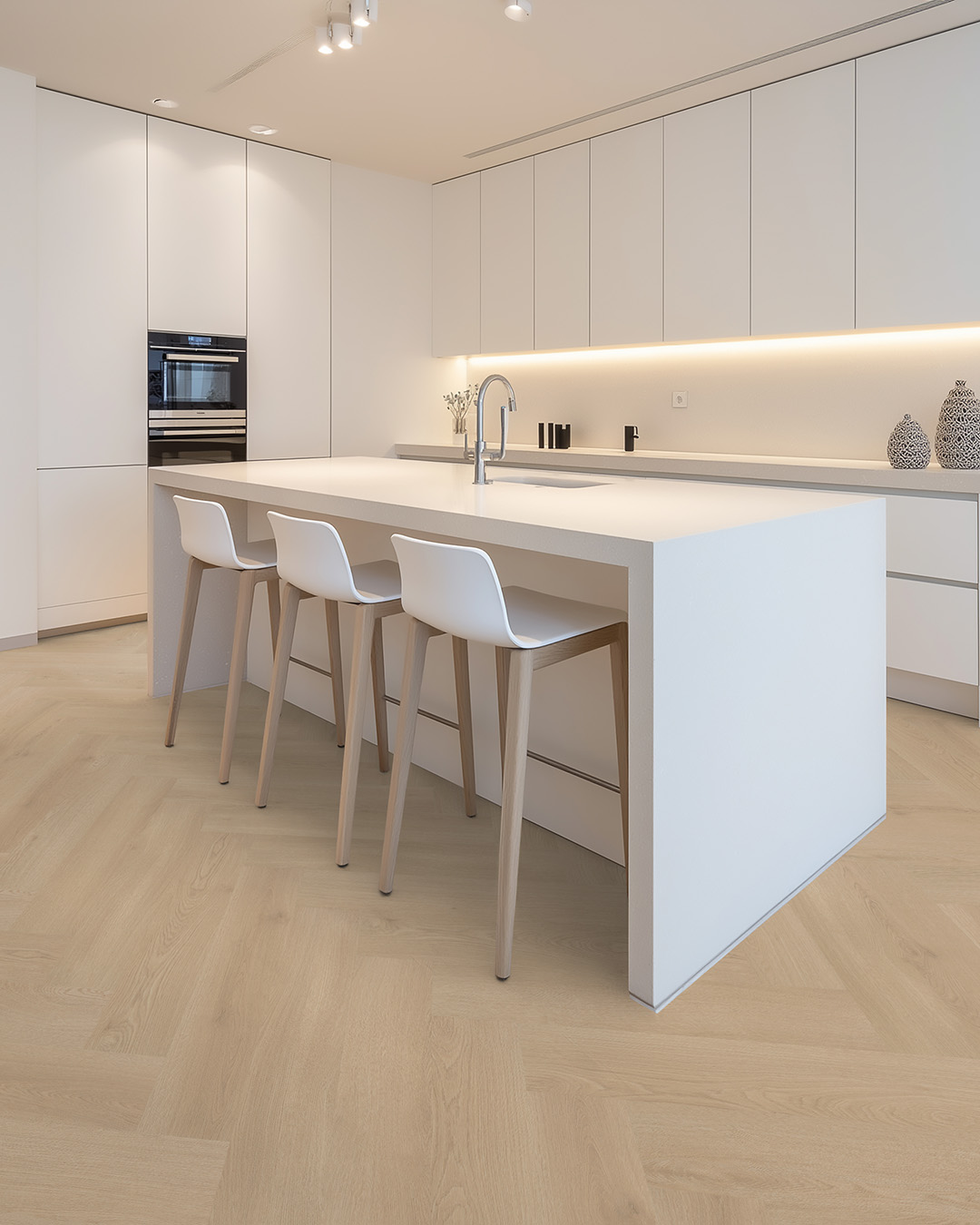keuken, eiland, kookeiland, barstoelen, wit blad