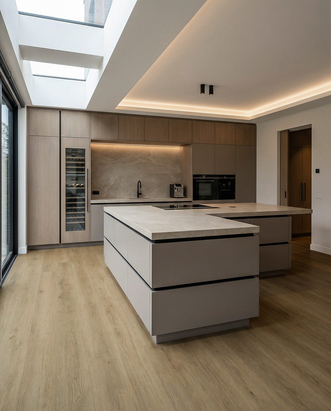 moderne keuken, eiland, kookeiland, houtlook, inbouwapparatuur