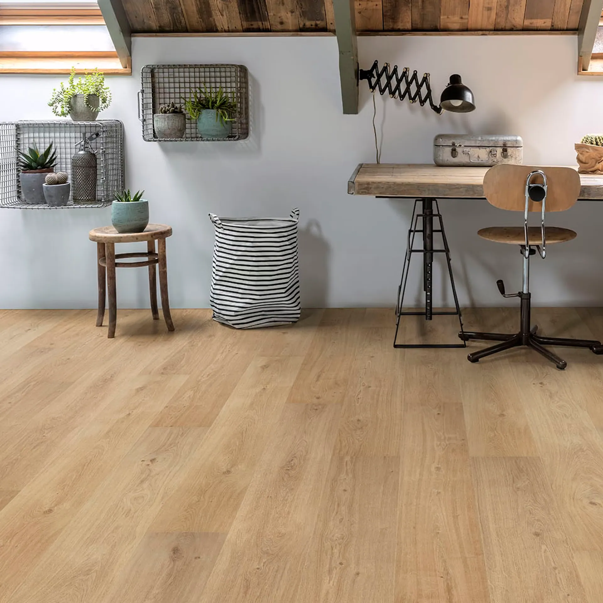 Floorify Lange Plank Cognac F019T Klik PVC