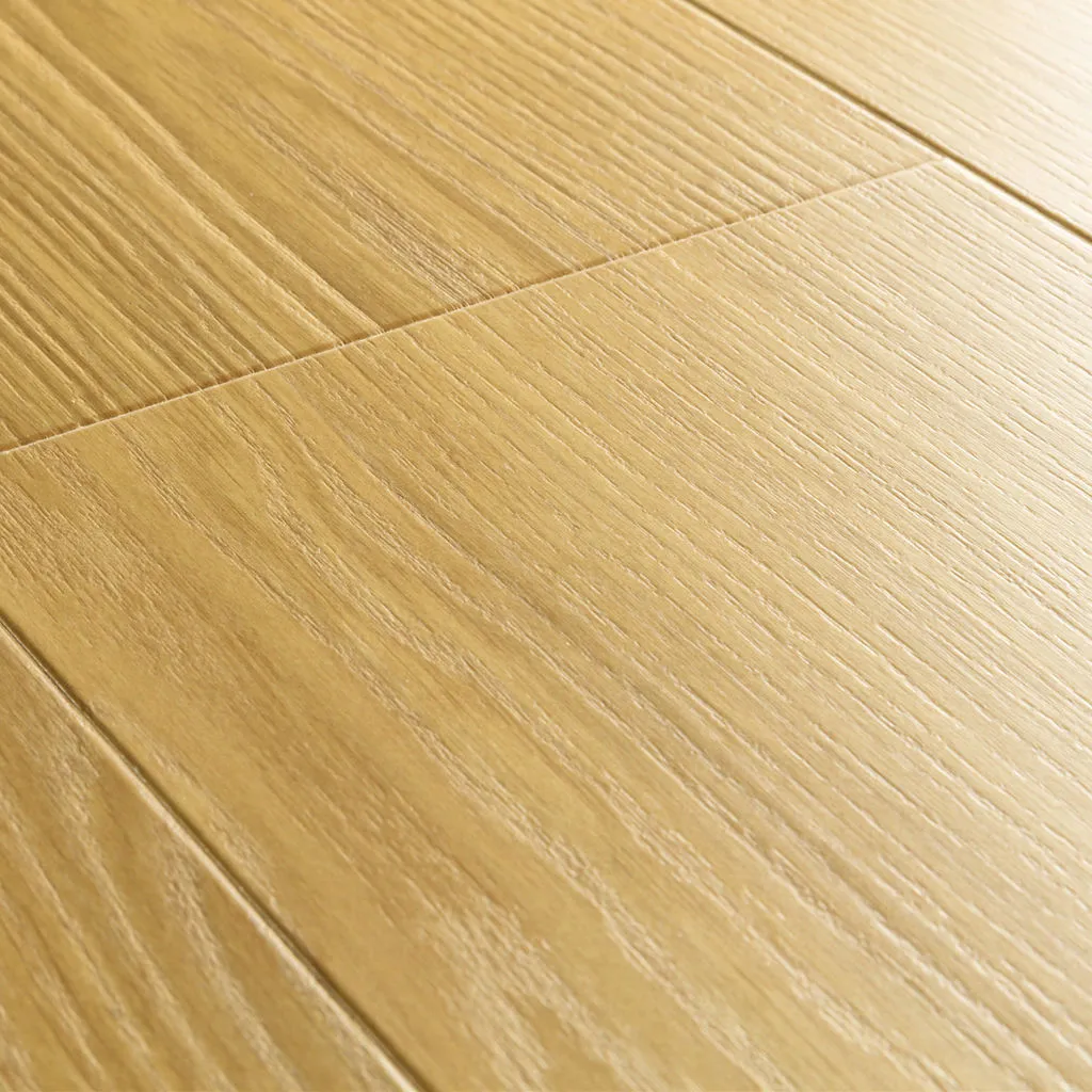 Quick-Step Impressive IM8260 Whiskey eik 