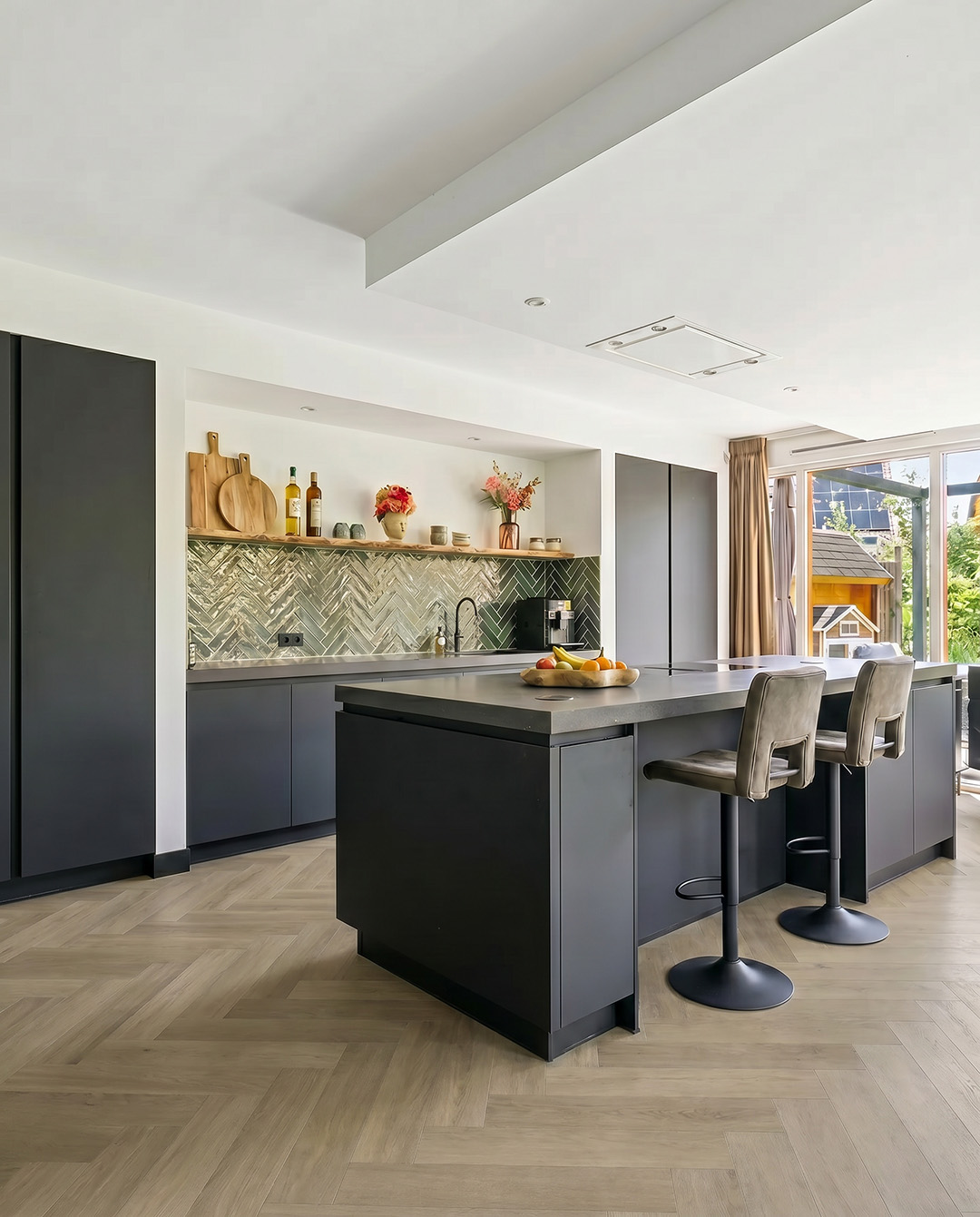 keuken, inrichting, eiland, barstoel, zwart