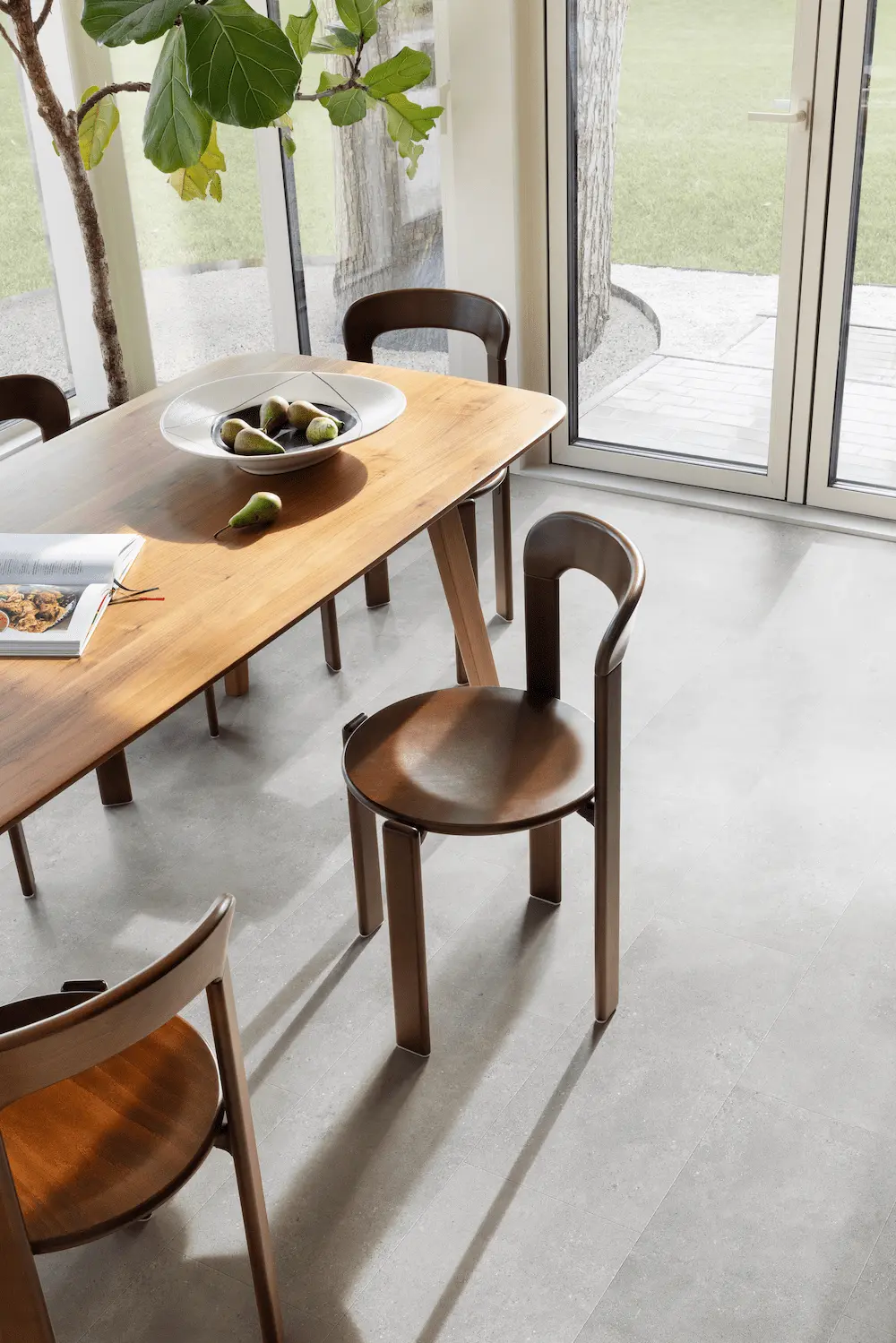 Moduleo LayRed Izusa Stone Medium Tile 08946