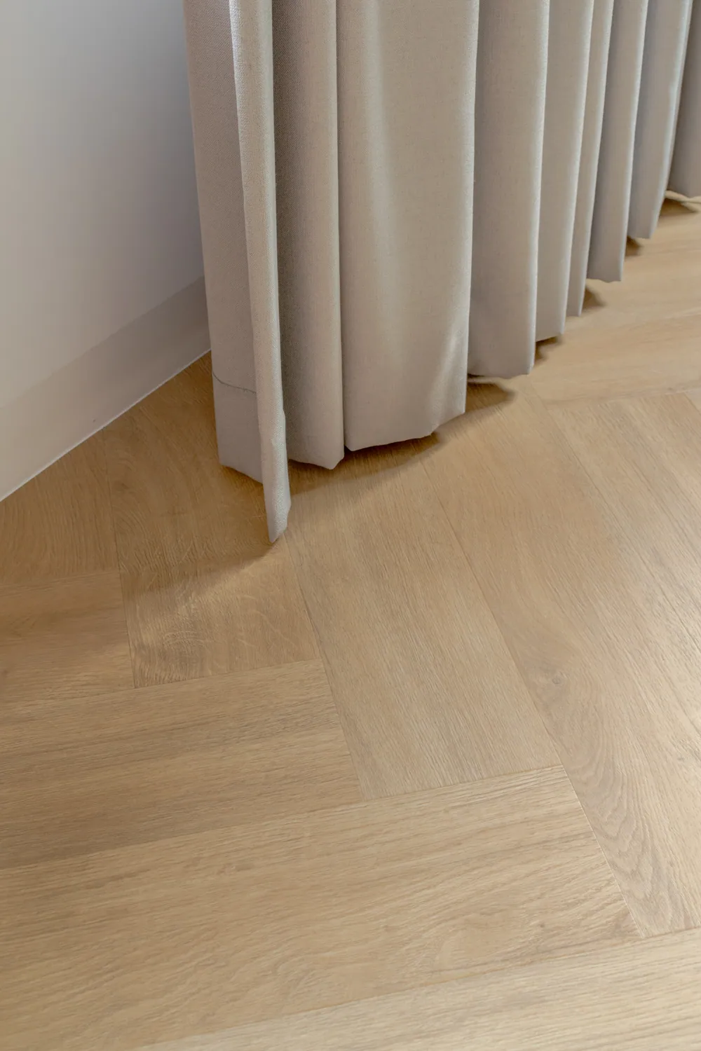 Luxury Floors Visgraat XL Catwijch Eik