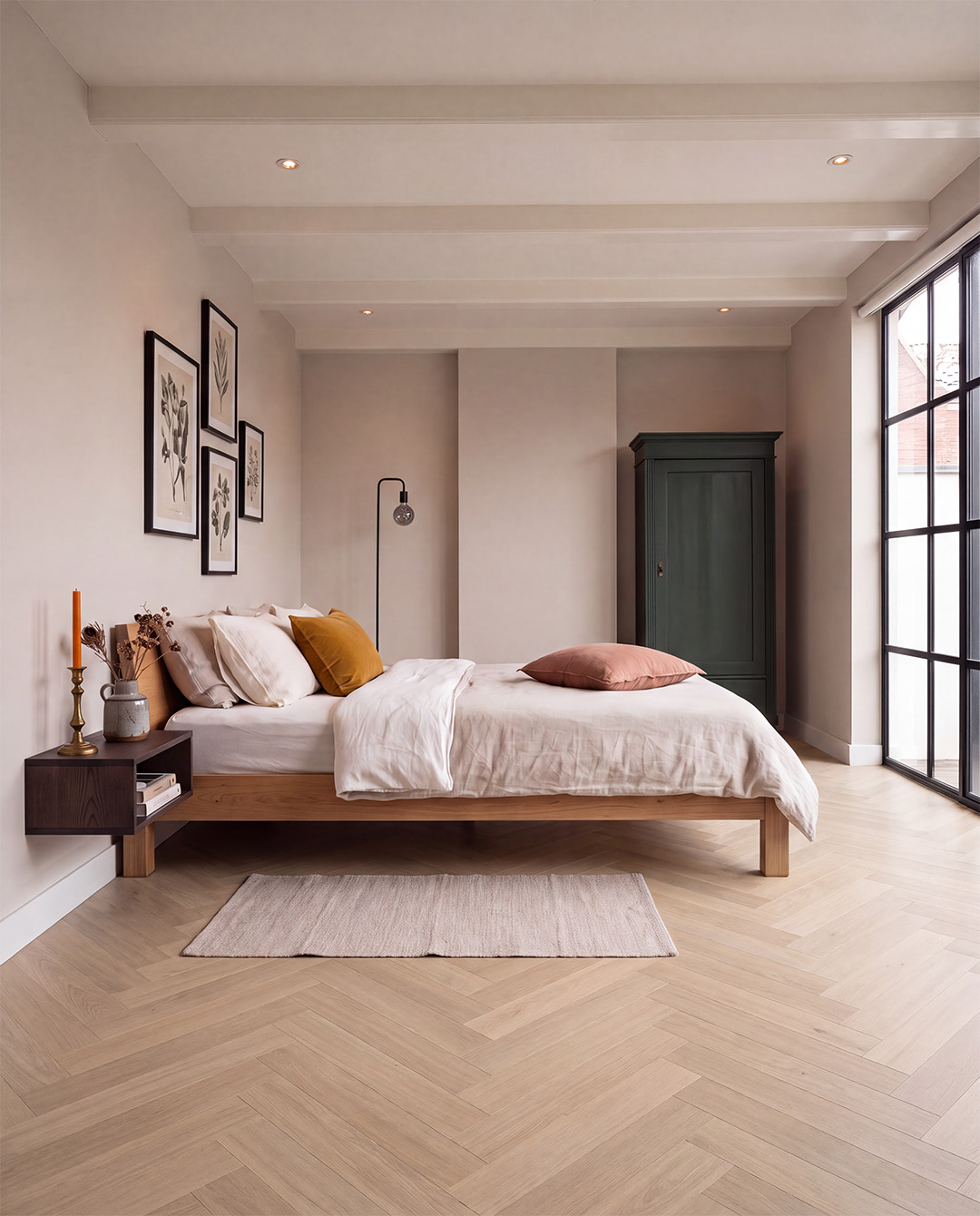 bed, slaapkamer, bed, houten bedframe, neutrale inrichting