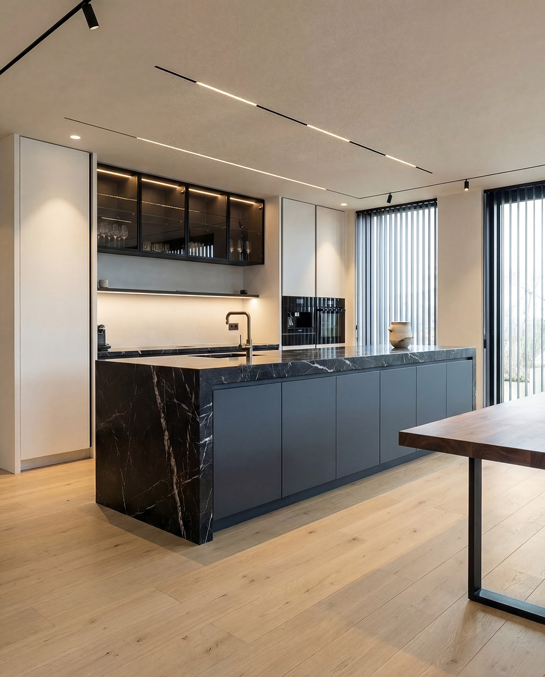 keuken, eiland, marmeren werkblad, kookruimte, inbouwapparatuur