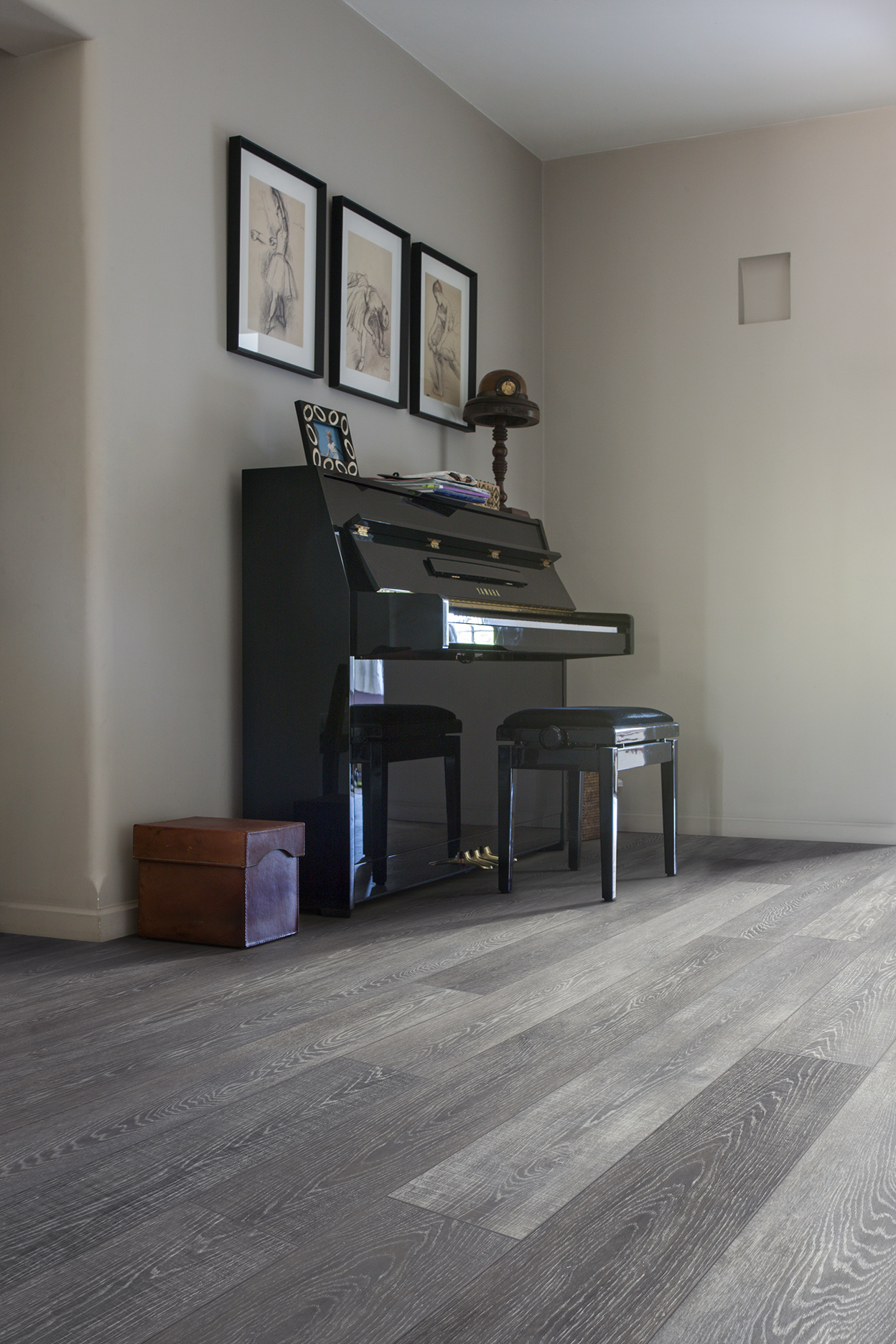 COREtec Essentials 1800++ Series Greystone Contempo Oak 34