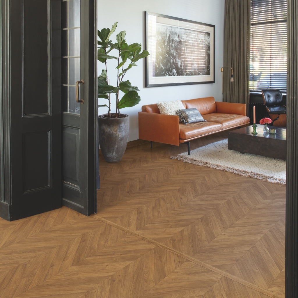 Quick-Step Impressive Patterns IPA4162 Eik Visgraat Bruin