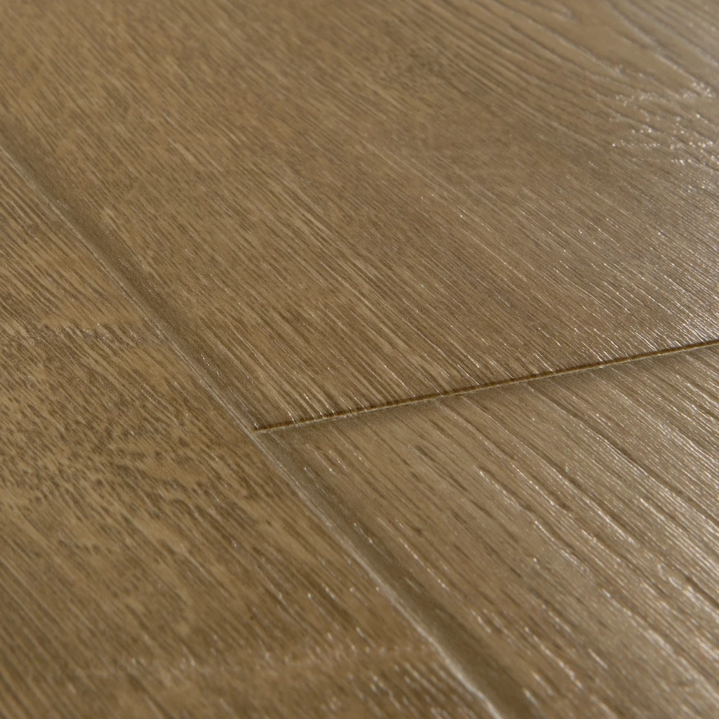 Quick-Step Impressive IM1850 Geschraapte Eik Grijsbruin