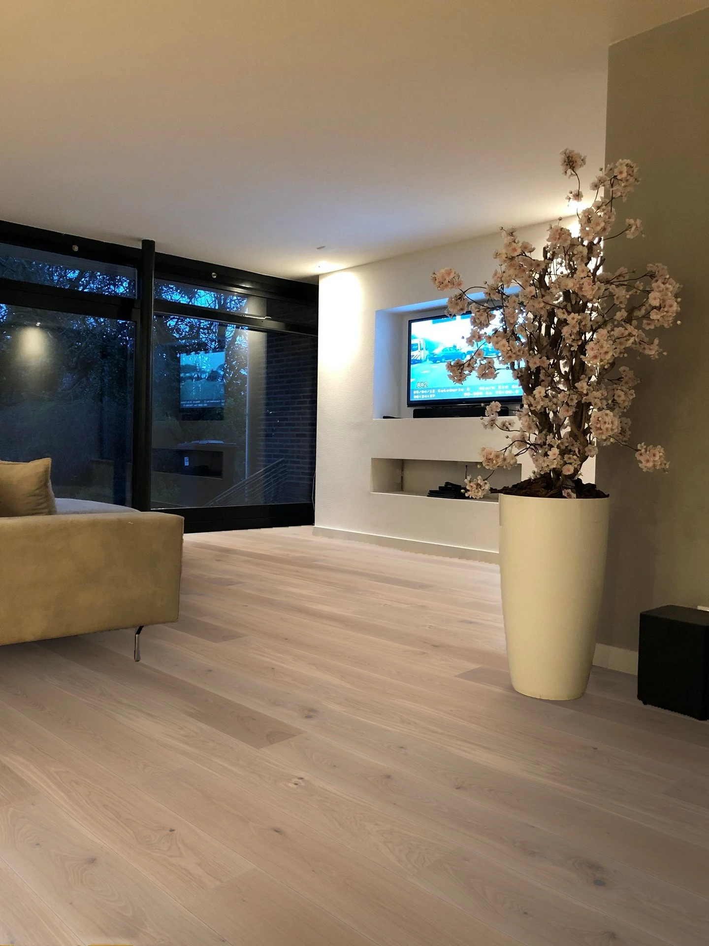 Boen Eik Animoso Wit 209mm Live Natural Geborsteld 01307