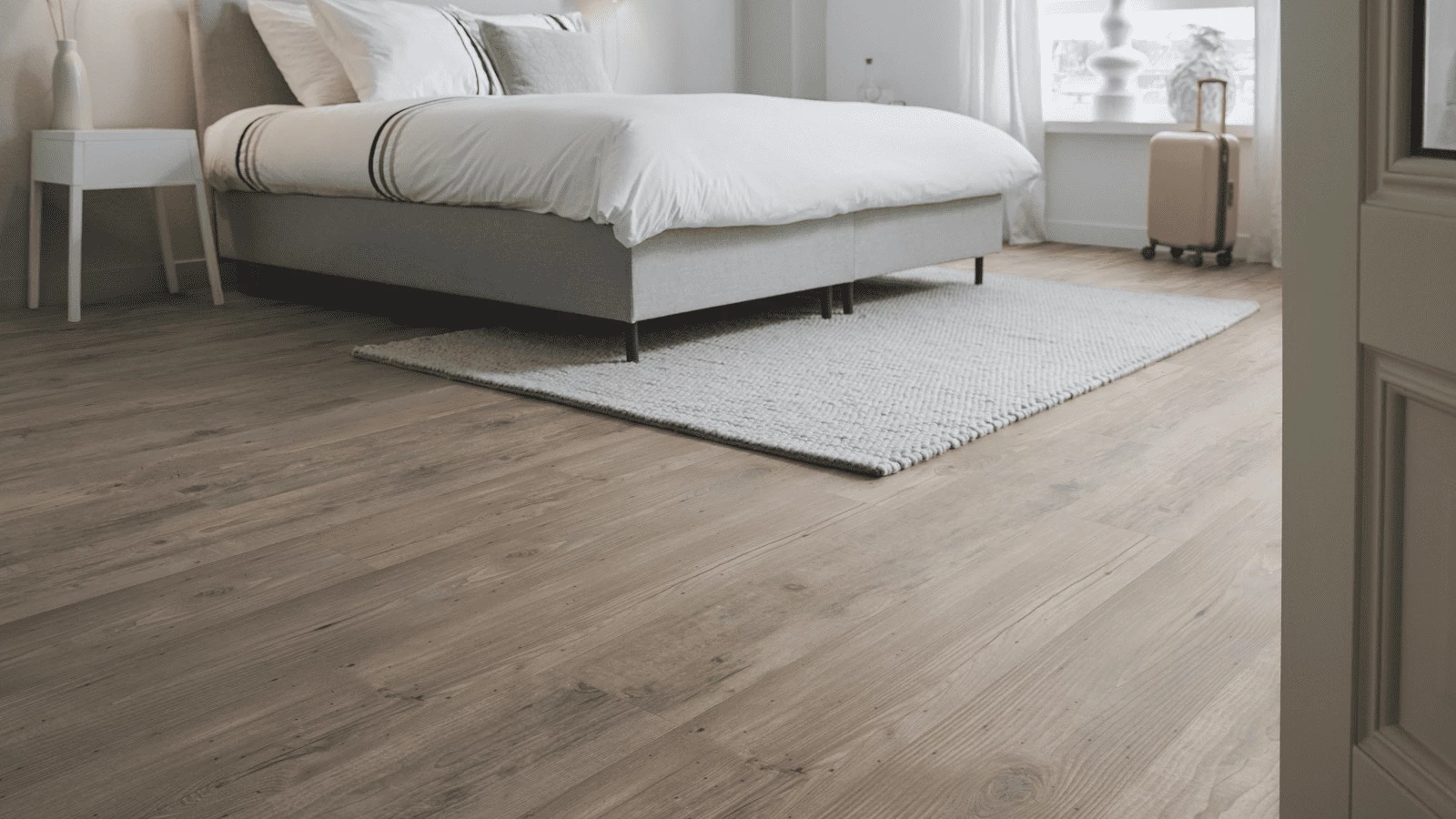 mFLOR Authentic Plank 81015 Shade