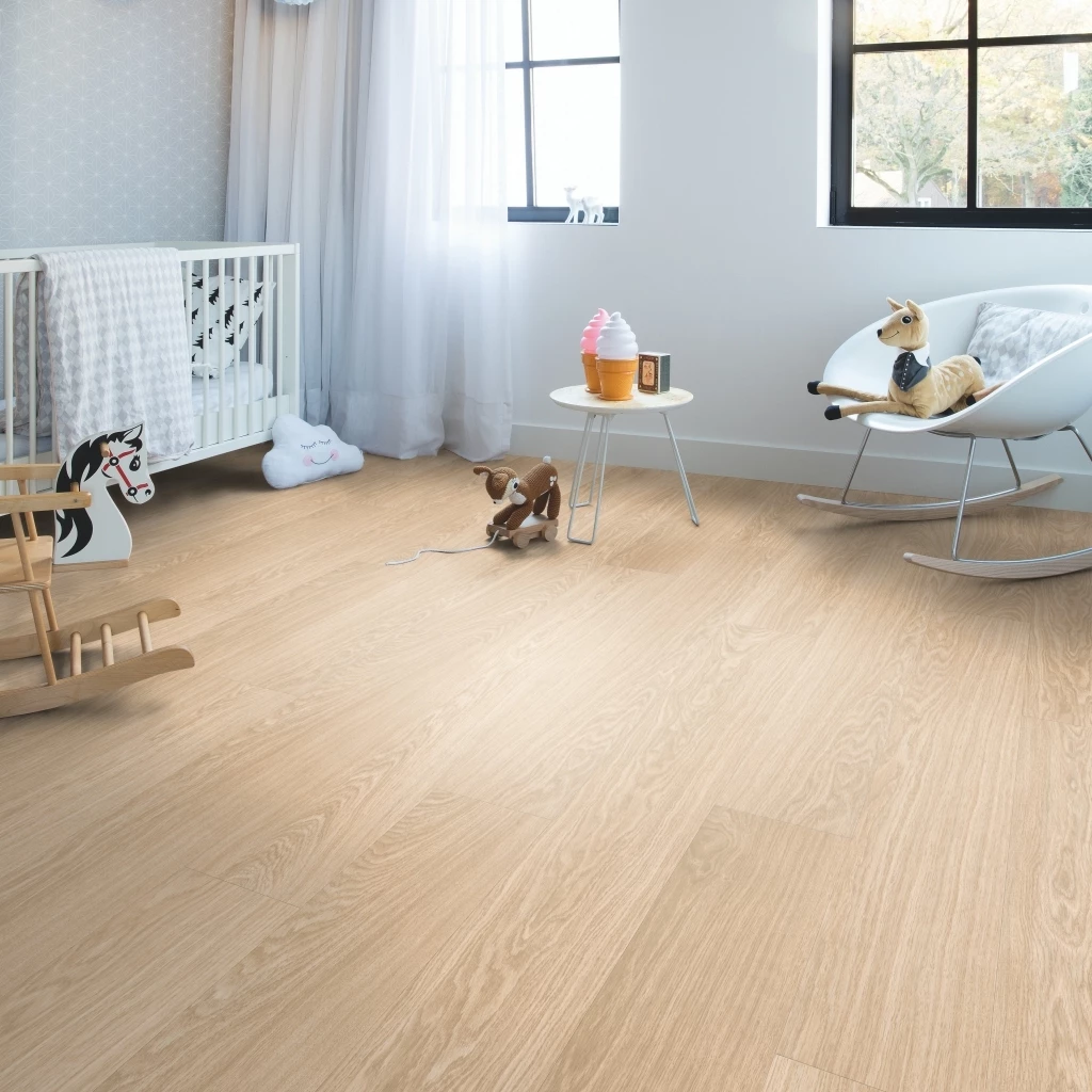 Quick-Step Alpha Bloom Pure Eik Blush AVMPU40097